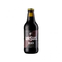 Bere Ursus Black sticla 0,33l.